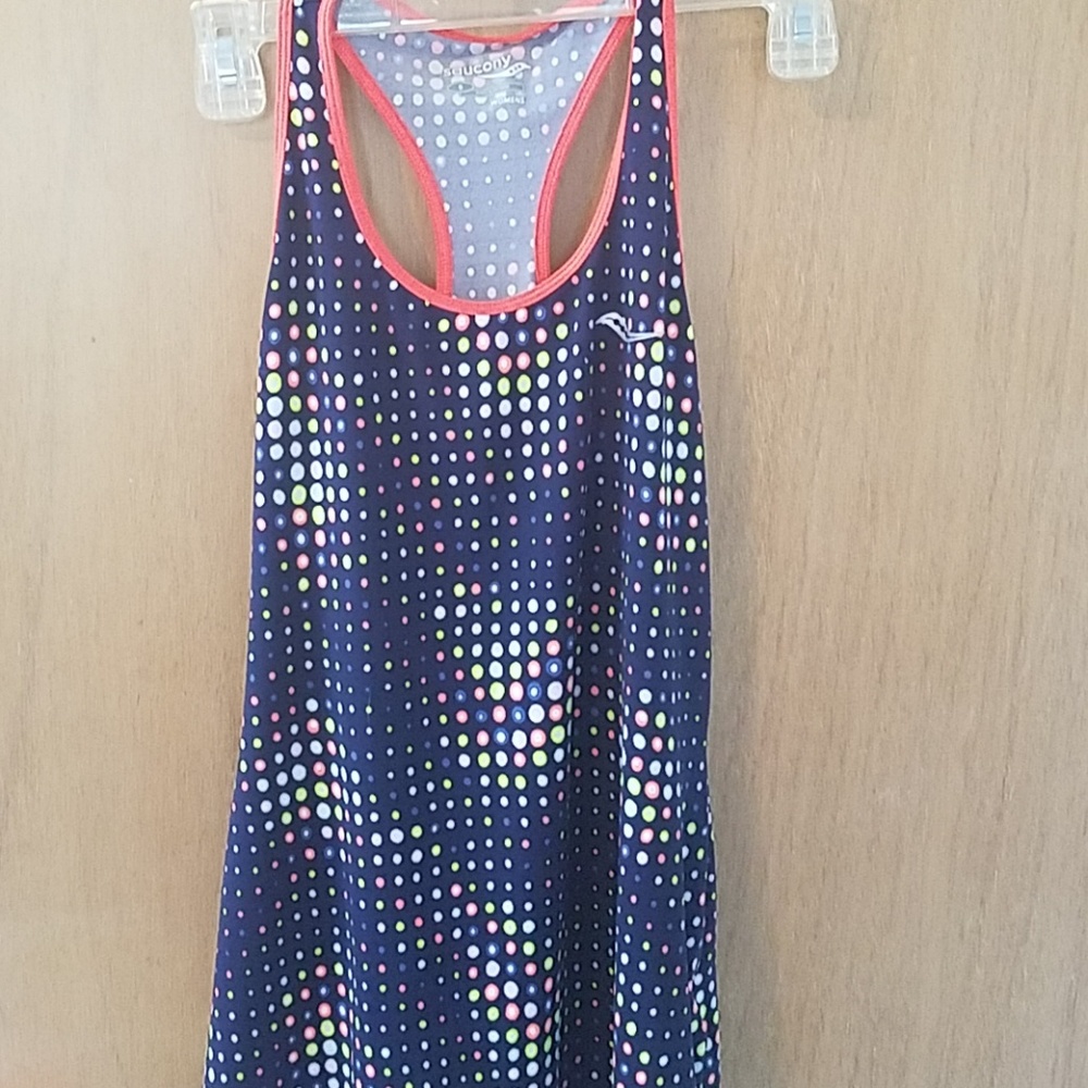 Saucony running tank top